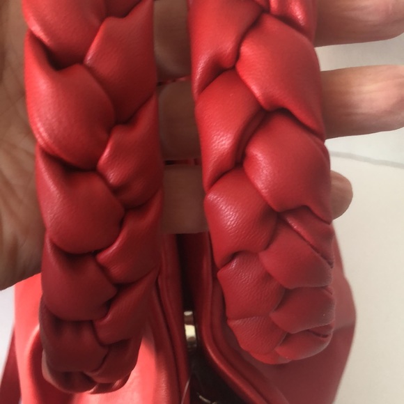 NWT Gorgeous Red Faux Leather - Picture 4 of 7